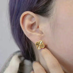 ¡®Jewelicorn¡¯CLOVER MEDIUM 1 MOTIFS LASER EARRINGS