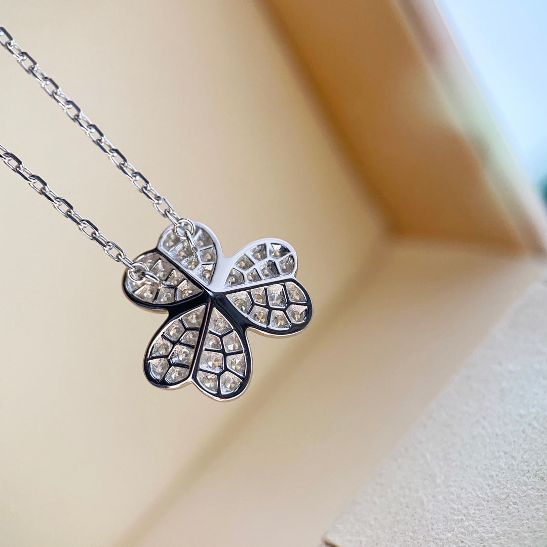 ¡®Jewelicorn¡¯CLOVER DIAMOND NECKLACE SILVER