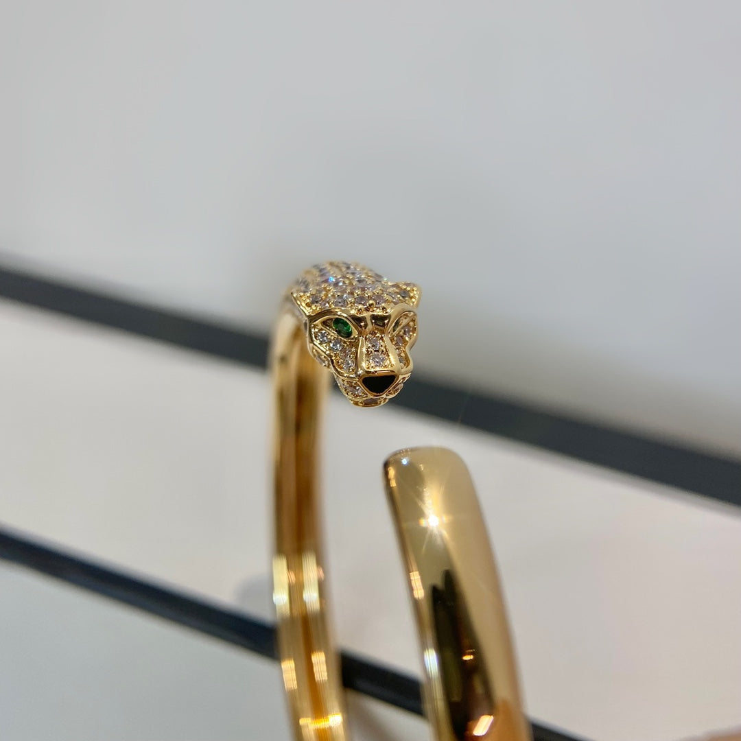 ¡®Jewelicorn¡¯PANTHERE GOLD DIAMOND OPEN BRACELET
