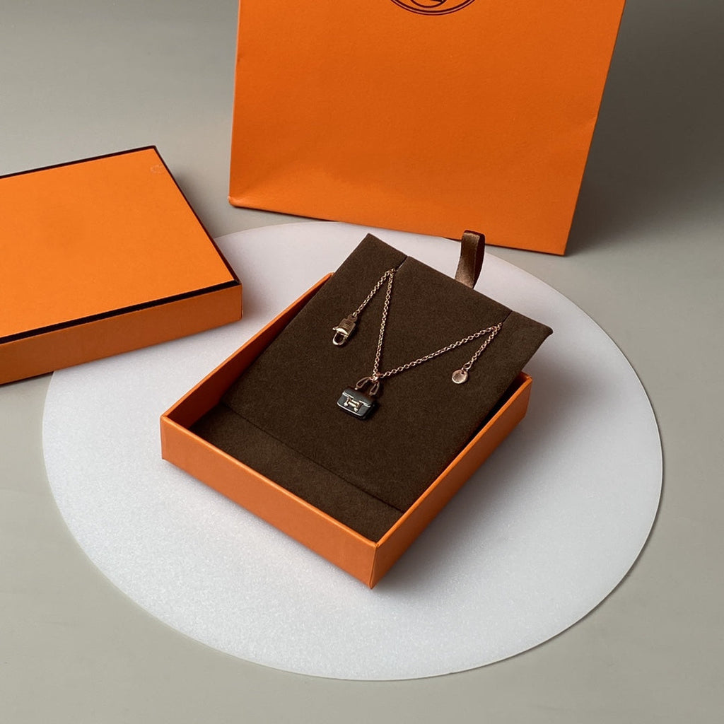 ¡®Jewelicorn¡¯CONSTANCE BLACK PEDANT PINK GOLD NECKLACE