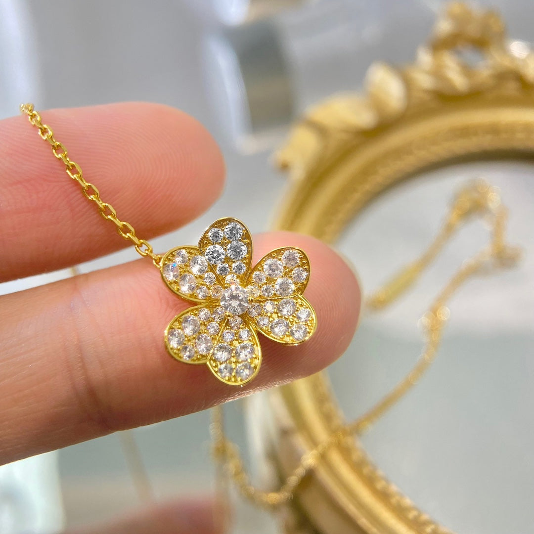 ¡®Jewelicorn¡¯FLOWER DIAMOND NECKLACE