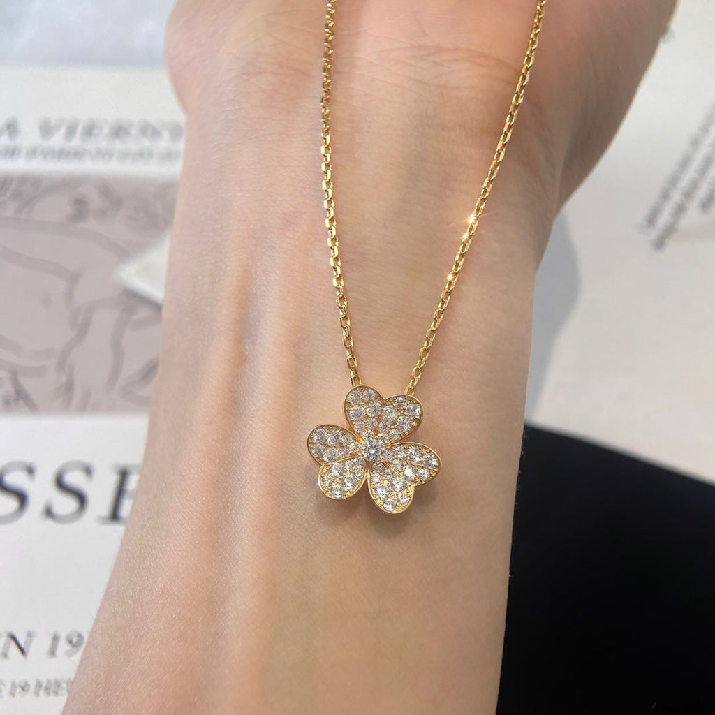 ¡®Jewelicorn¡¯FLOWER DIAMOND NECKLACE