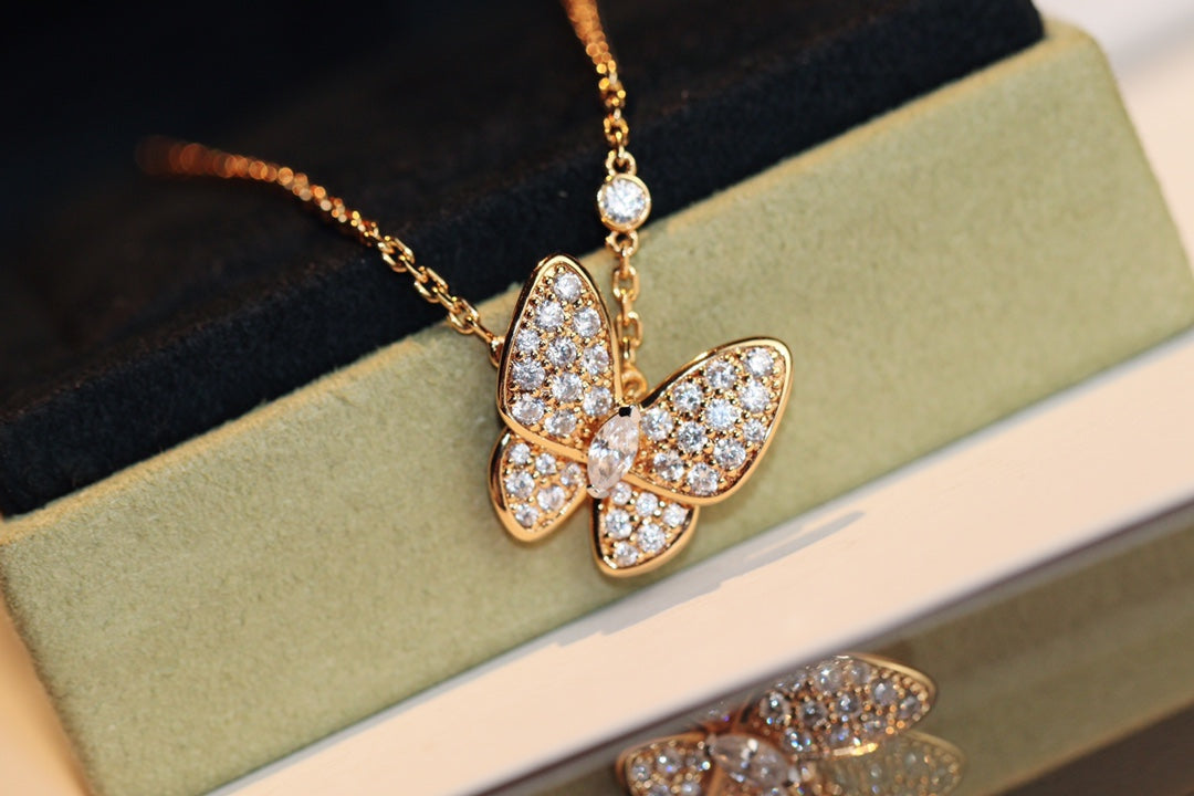 ¡®Jewelicorn¡¯BUTTERFLY DIAMOND NECKLACE