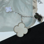 ¡®Jewelicorn¡¯CLOVER BRACELET 5 MOTIFS MOP CHALCEDONY SILVER
