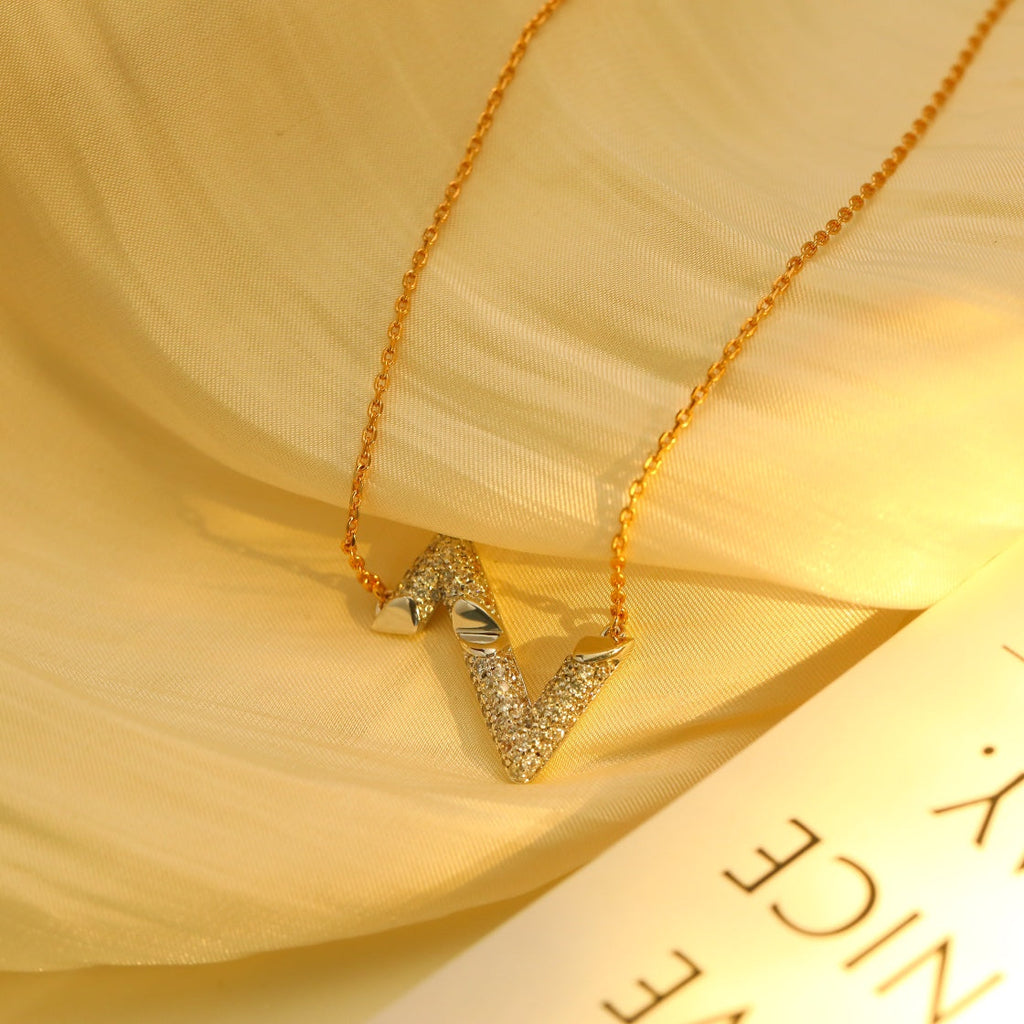 ¡®Jewelicorn¡¯VOLT SILVER DIAMOND PEDANT NECKLACE