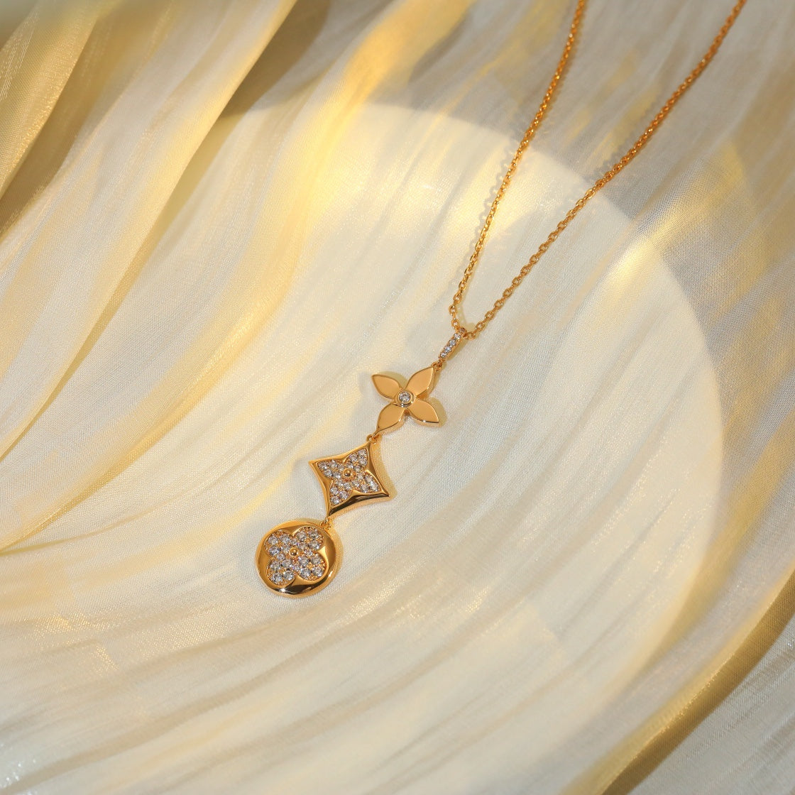 ¡®Jewelicorn¡¯STAR AND SUN DIAMOND PINK GOLD NECKLACE