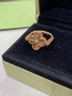 ¡®Jewelicorn¡¯CLOVER RIVERSIBLE ROSE GOLD RING