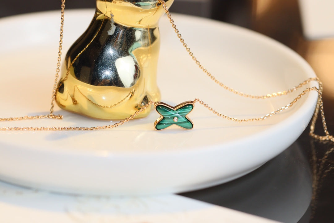 ¡®Jewelicorn¡¯JEUX MALACHITE 1 DIAMOND PINK GOLD NECKLACE
