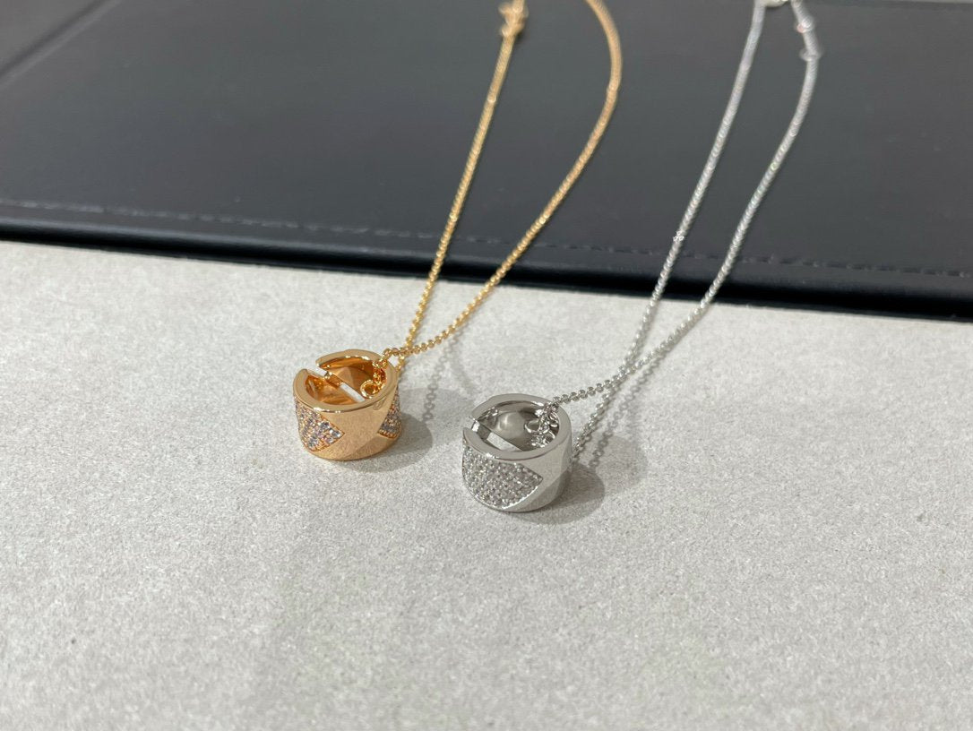 ¡®Jewelicorn¡¯LIENS EVIDENCE DIAMOND PAVED NECKLACE