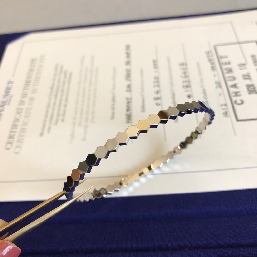 ¡®Jewelicorn¡¯BEE LOVE BRACELET