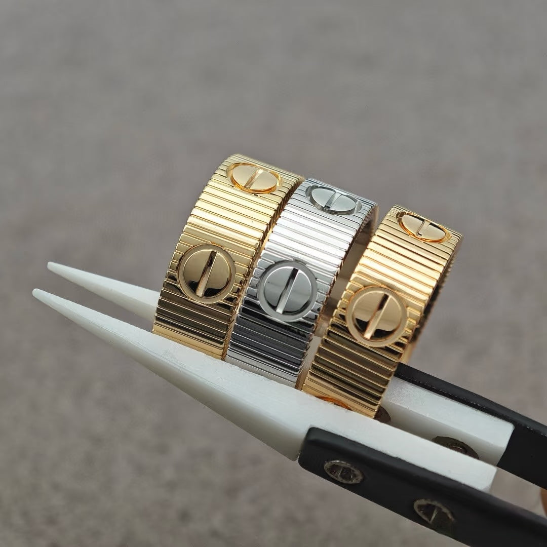 ¡®Jewelicorn¡¯NEW MODEL LOVE 6.5 MM RING