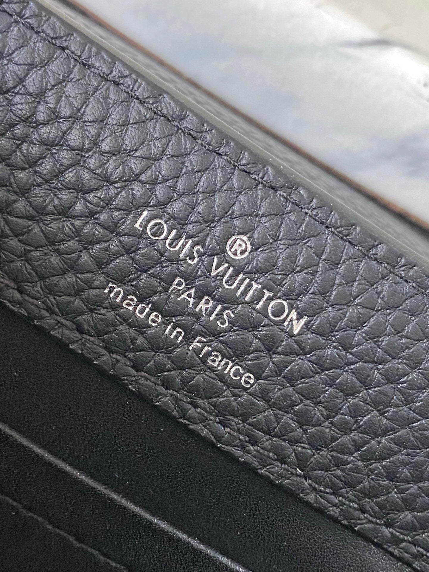 ONTHEGO 2025 NEW CLASSIC BLACK MINI HANDBAG WITH RHINESTONE EMBELLISHING