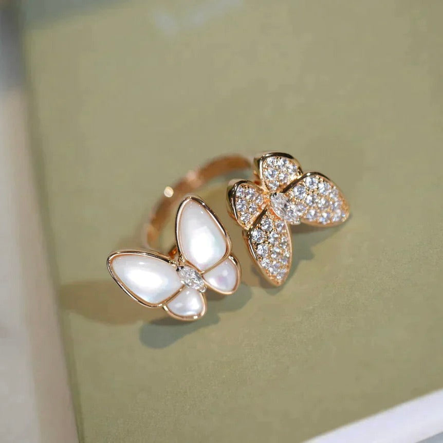 ¡®Jewelicorn¡¯TWIN BUTTERFLY DIAMOND MOP RING