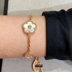 ¡®Jewelicorn¡¯LUCKY SPRING 5 MOTIF BRACELET