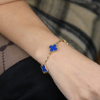 ¡®Jewelicorn¡¯CLOVER 5 MOTIFS BLUE AGATE BRACELET