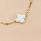 ¡®Jewelicorn¡¯CLOVER  5 MOTIF WHITE MOP BRACELET
