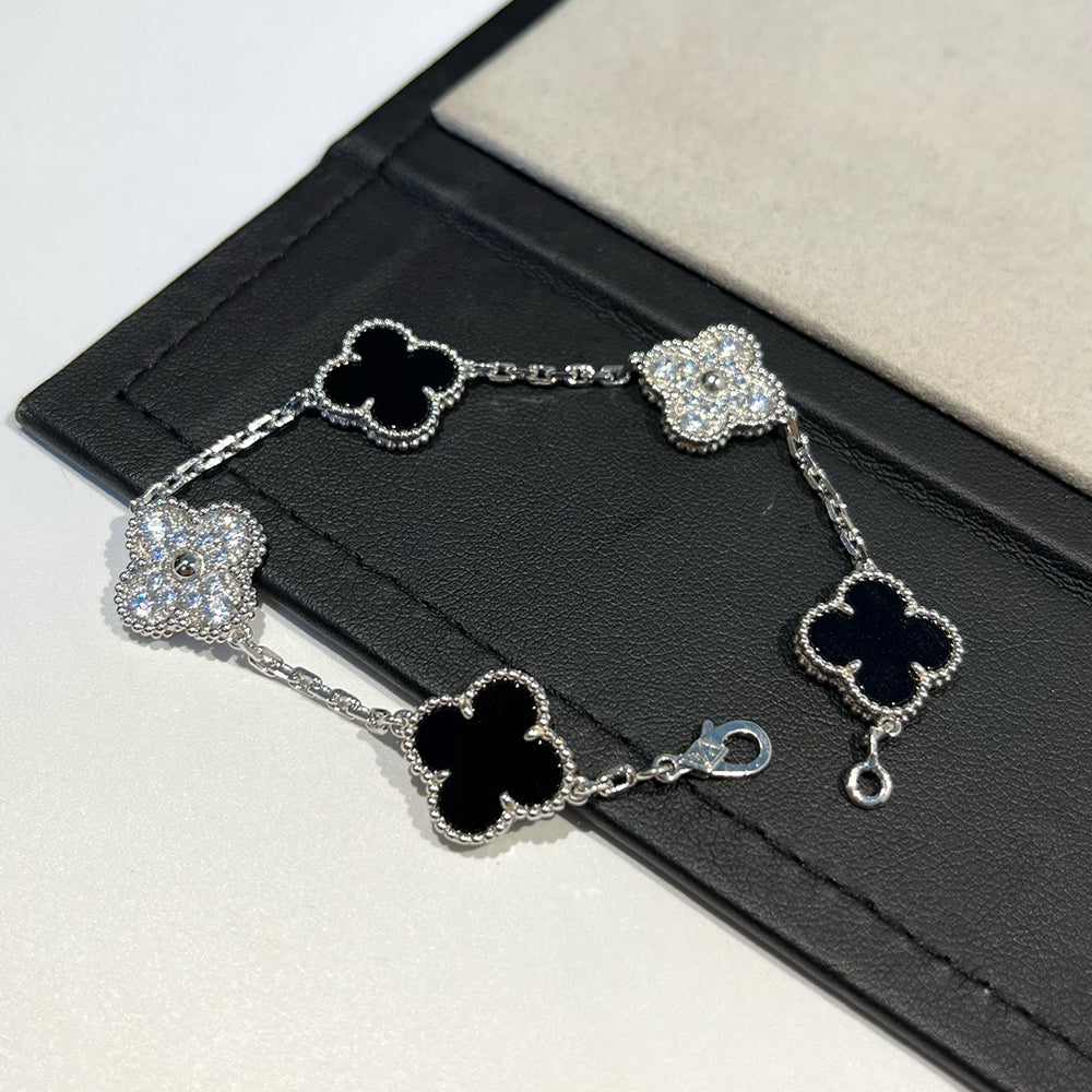 ¡®Jewelicorn¡¯CLOVER 5 MOTIF ONYXS DIAMOND BRACELET SILVER