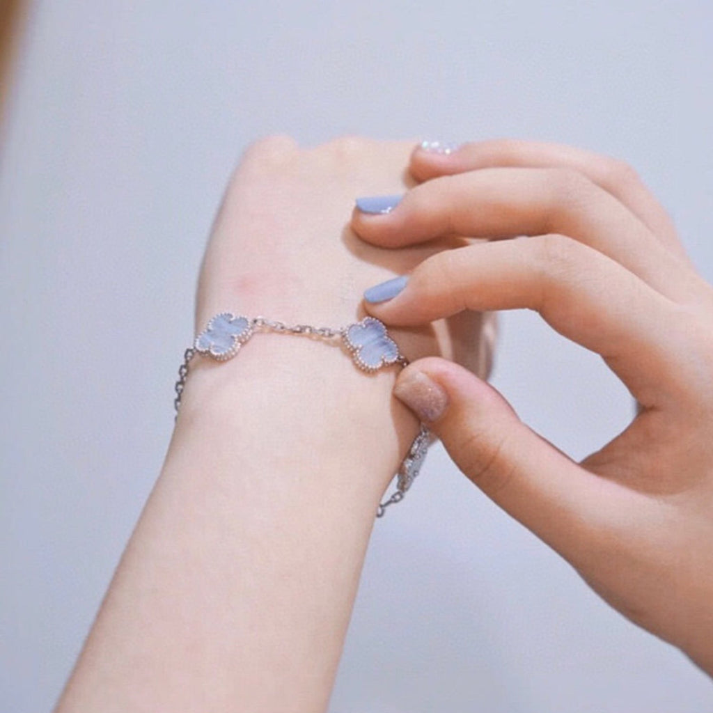 ¡®Jewelicorn¡¯CLOVER  5 MOTIF PURPLE CHALCEDONY BRACELET SILVER