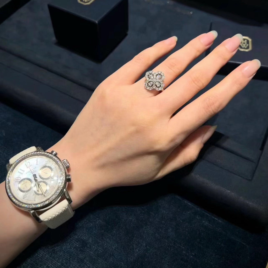 ¡®Jewelicorn¡¯LOOP RING FULL MOTIF DIAMOND 16MM SILVE