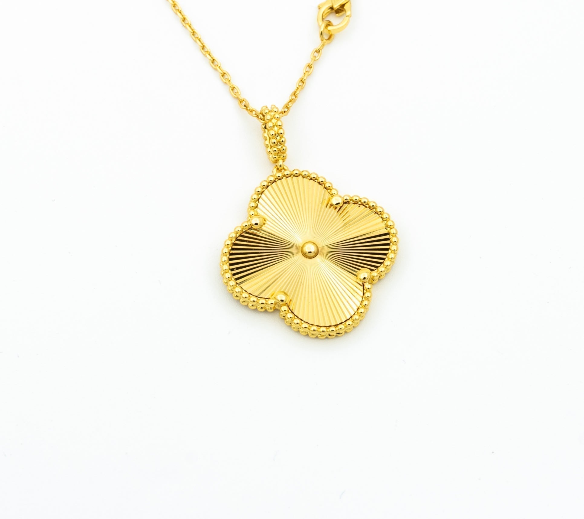 ¡®Jewelicorn¡¯CLOVER 25MM PEDANT NECKLACE GOLD