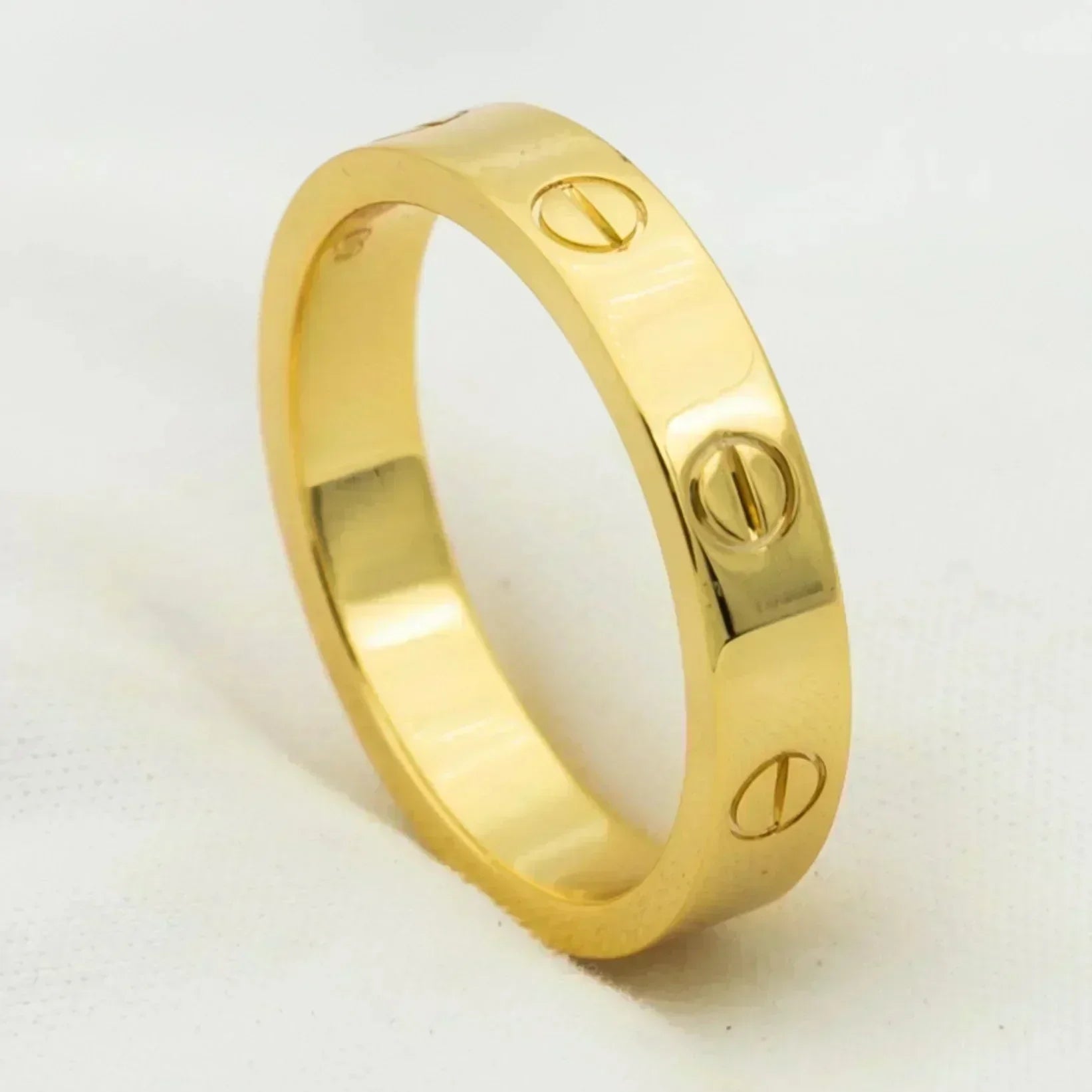¡®Jewelicorn¡¯LOVE RING 4MM 1 DIAMOND GOLD