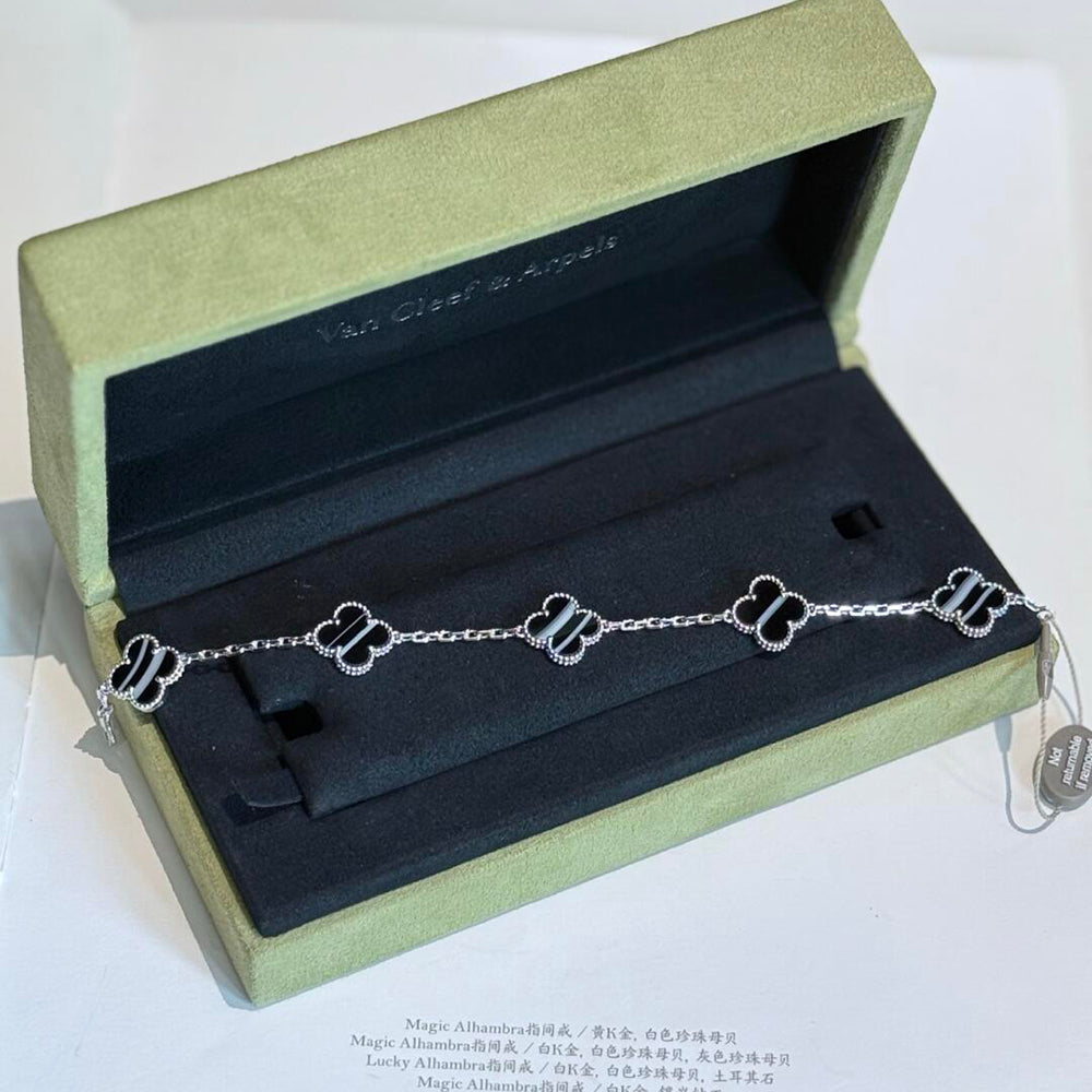 ¡®Jewelicorn¡¯CLOVER 5 MOTIF VEINED ONYX BRACELET SILVER