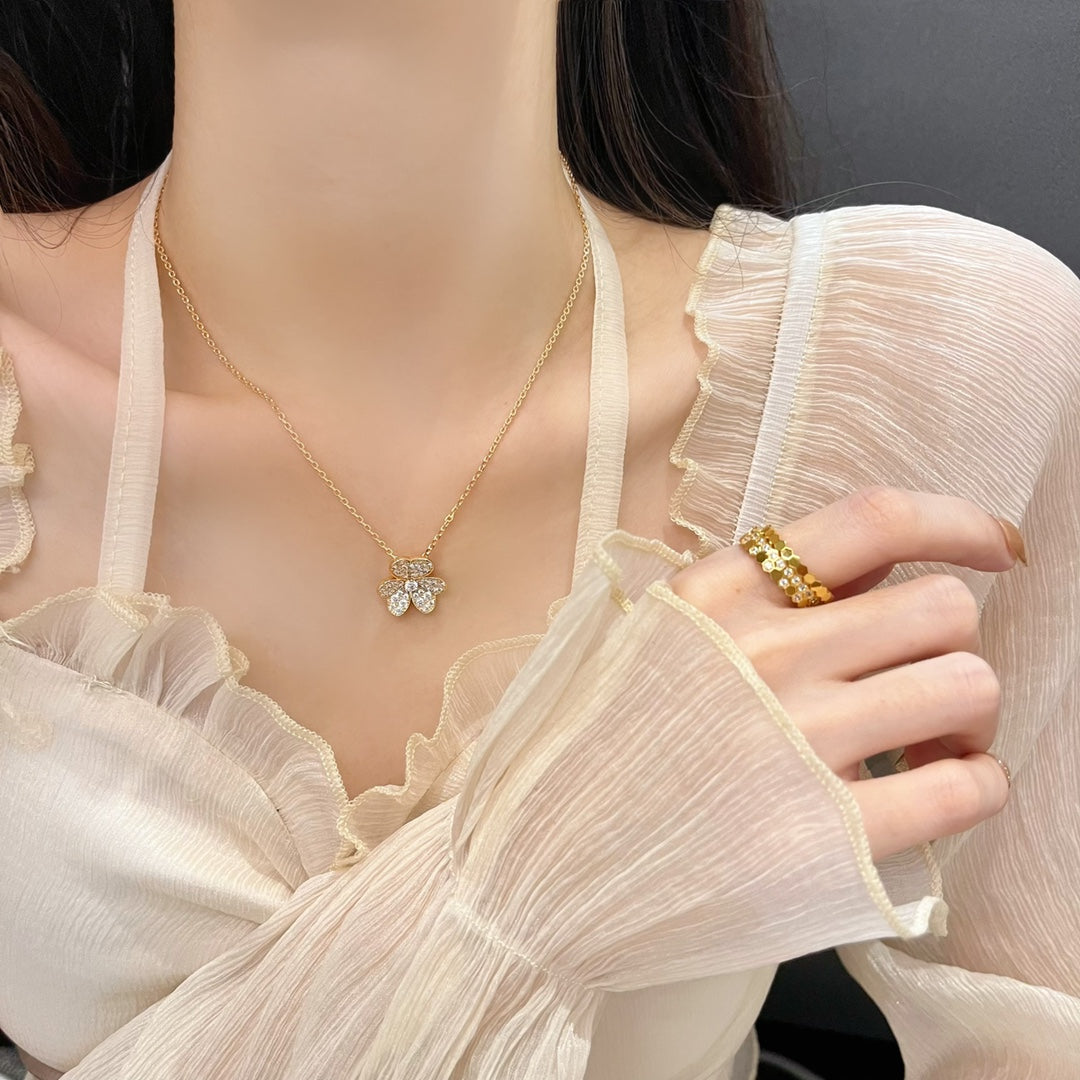 ¡®Jewelicorn¡¯FLOWER DIAMOND NECKLACE