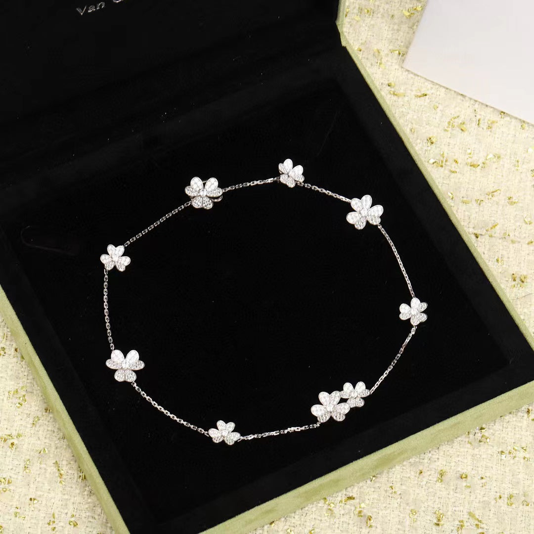 ¡®Jewelicorn¡¯FRIVOLE SILVER 9 FLOWERS NECKLACE