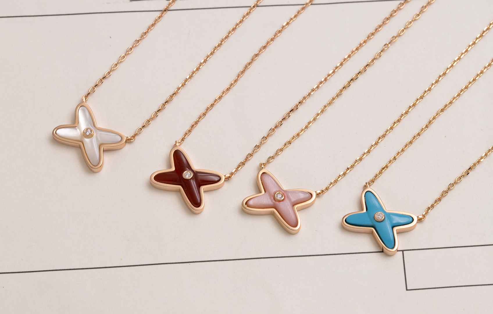 ¡®Jewelicorn¡¯JEUX DE NECKLACE 1 DIAMOND