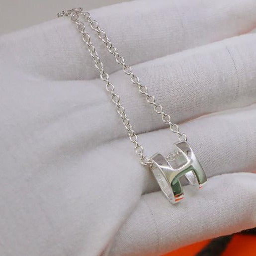 ¡®Jewelicorn¡¯HM NECKLACE H LETTER OVAL SERIES
