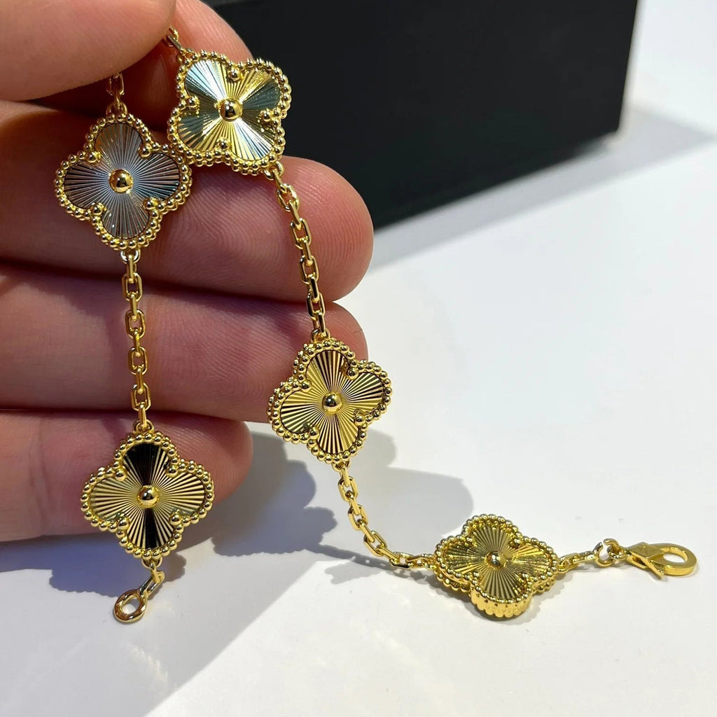 ¡®Jewelicorn¡¯CLOVER 5 FLOWERS LASER BRACELET