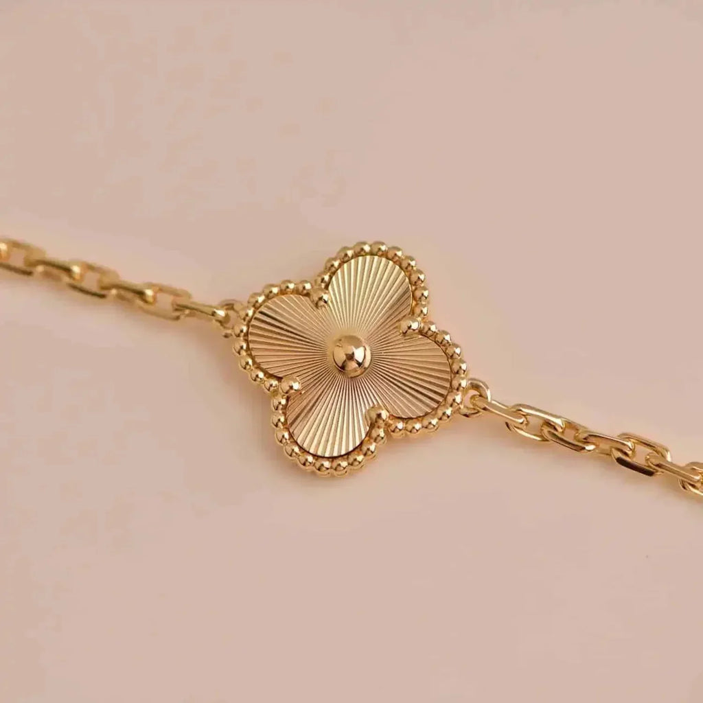 ¡®Jewelicorn¡¯CLOVER 5 FLOWERS LASER BRACELET