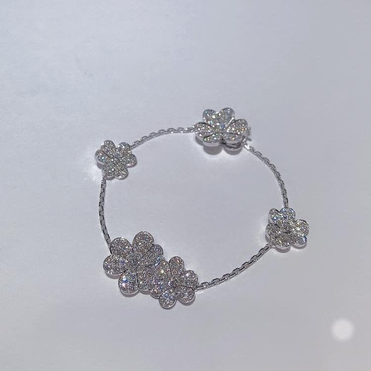 ¡®Jewelicorn¡¯FRIVOLE SILVER 5 FLOWERS BRACELET