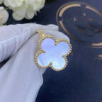 ¡®Jewelicorn¡¯CLOVER WHITE MOP RING