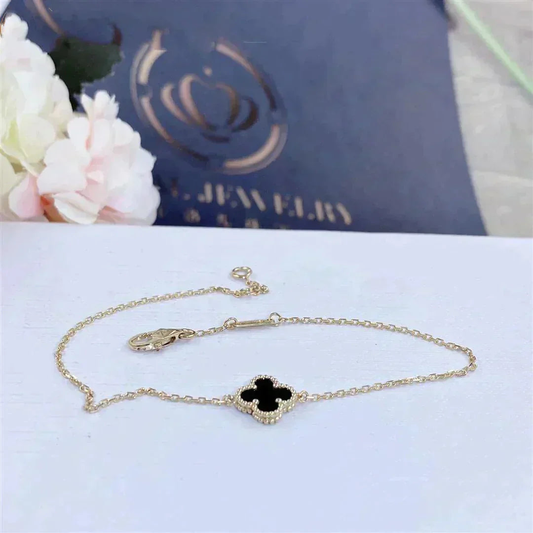 ¡®Jewelicorn¡¯CLOVER ONYX SINGLE FLOWER BRACELET