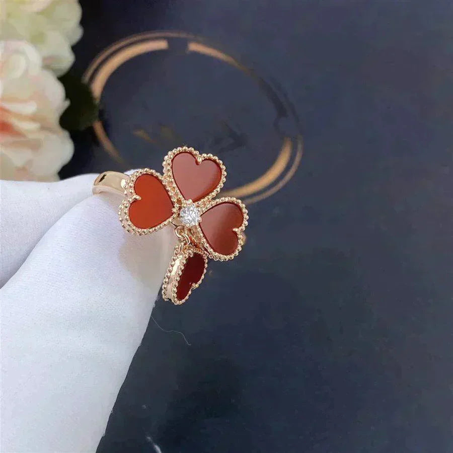 ¡®Jewelicorn¡¯SWEET CLOVER CARNELIAN RING