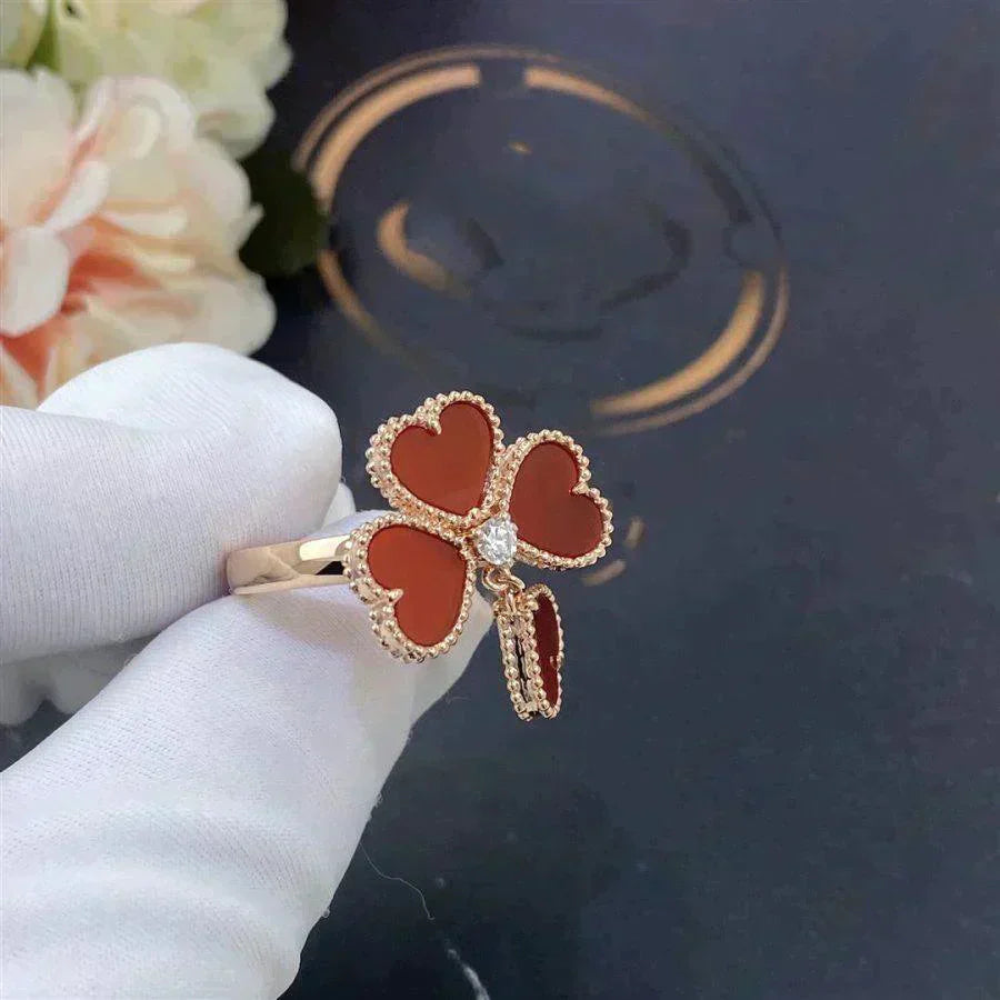 ¡®Jewelicorn¡¯SWEET CLOVER CARNELIAN RING