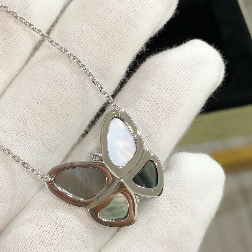 ¡®Jewelicorn¡¯LARGE BUTTERFLY SILVER PENDANT DIAMOND NECKLACE